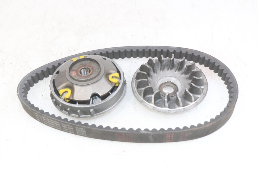 photo de VARIADOR APRILIA SCARABEO LIGHT 125 (2007 - 2011) - Detalhe da peça