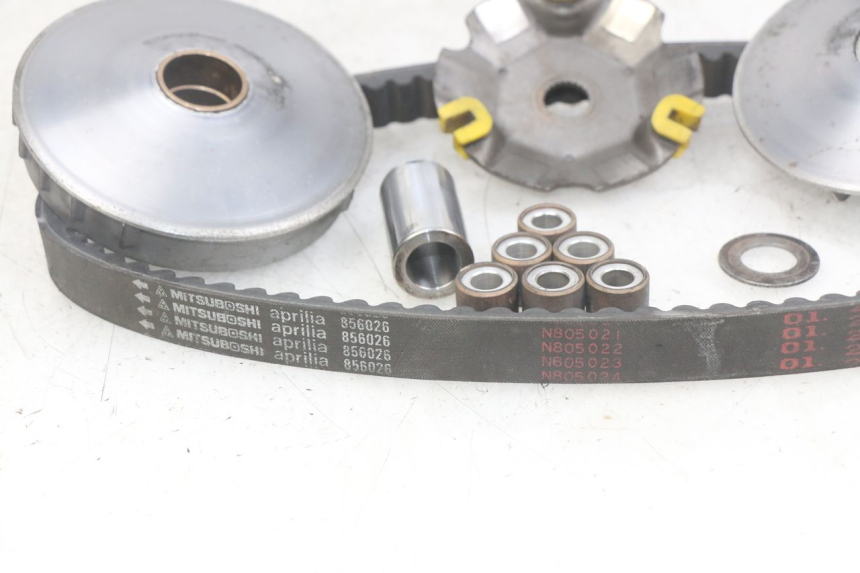 photo de VARIADOR APRILIA SCARABEO LIGHT 125 (2007 - 2011) - Zoom do estado de desgaste