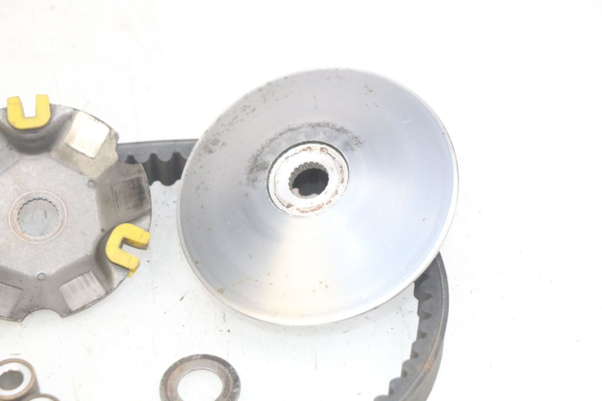 photo de VARIADOR APRILIA SCARABEO LIGHT 125 (2007 - 2011) - Outro ângulo de visão