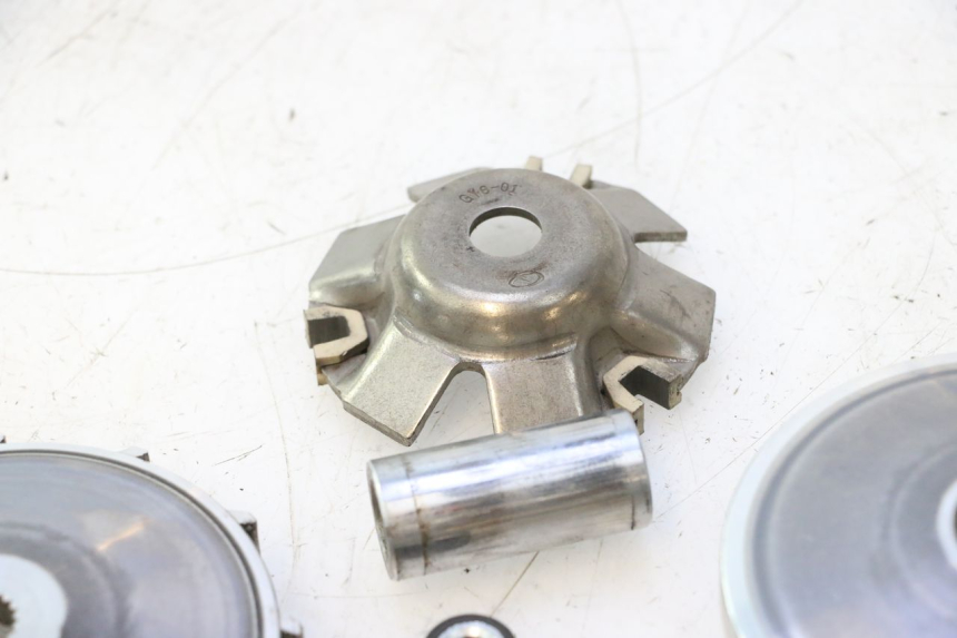 photo de VARIADOR FYM SCOOTERONE 125 (2006 - 2008) - Detalhe da peça