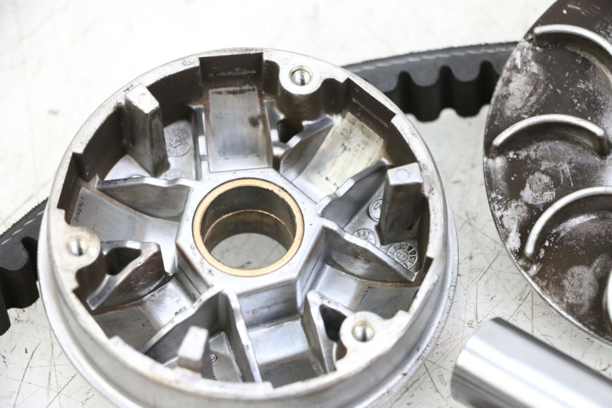photo de VARIADOR PEUGEOT SPEEDFIGHT 4 2T 50 (2015 - 2019) - Peça verificada