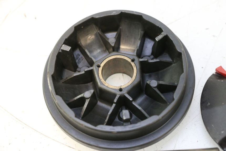 photo de VARIADOR PEUGEOT SPEEDFIGHT LC 50 (1996 - 2002) - Detalhes característicos