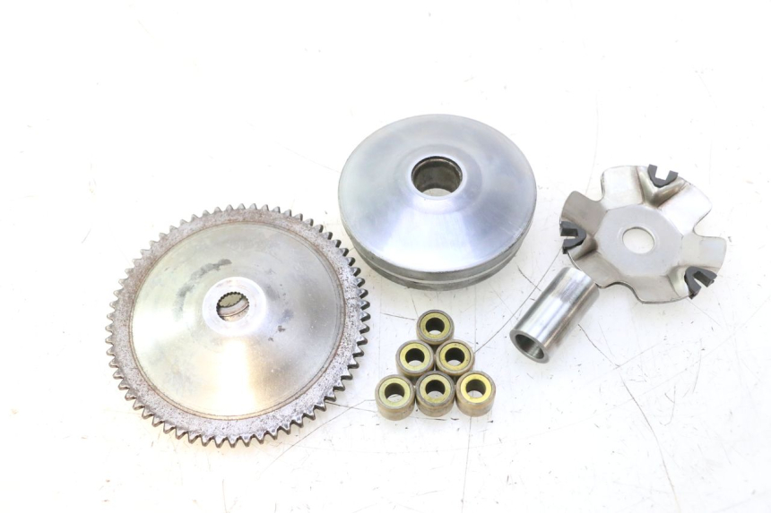 photo de VARIADOR KYMCO SUPER 8 2T 50 (2007 - 2013) - Pontos de fixação