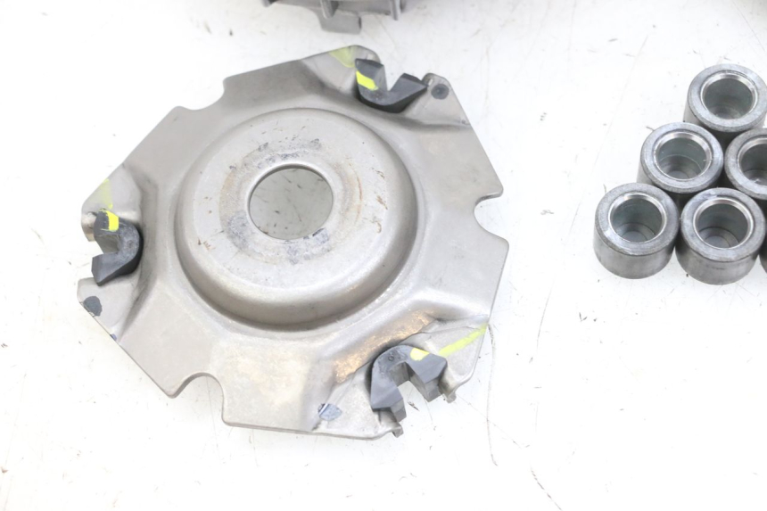 photo de VARIADOR YAMAHA TRICITY 300 (2020 - 2024) - Outro ângulo de visão