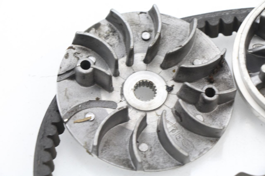 photo de VARIADOR REVATTO URBA GT 125 (2007 - 2017) - Pontos de fixação