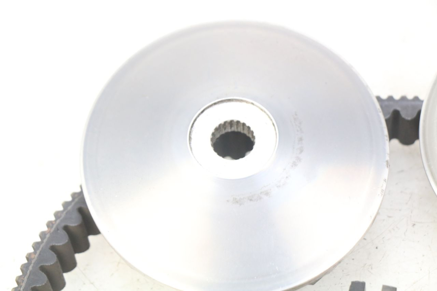 photo de VARIADOR PIAGGIO VESPA GTS IGET ABS 125 (2017 - 2023) - Ampliação técnica