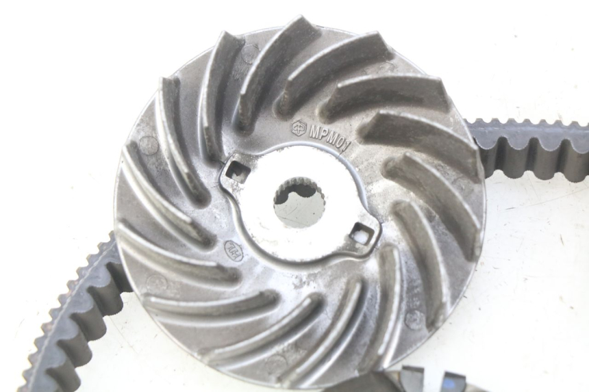 photo de VARIADOR PIAGGIO VESPA GTS IGET ABS 125 (2017 - 2023) - Peça verificada