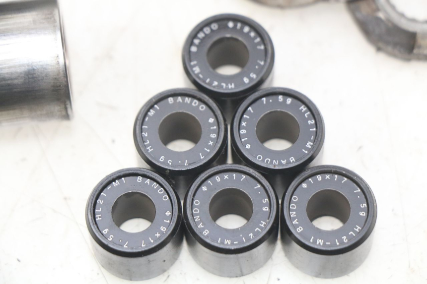 photo de VARIADOR PIAGGIO VESPA LXV 125 (2006 - 2009) - Pontos de fixação