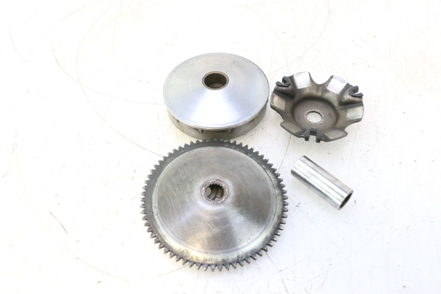 photo de VARIADOR PIAGGIO VESPA PRIMAVERA 2T 50 (2013 - 2018) - Pontos de fixação