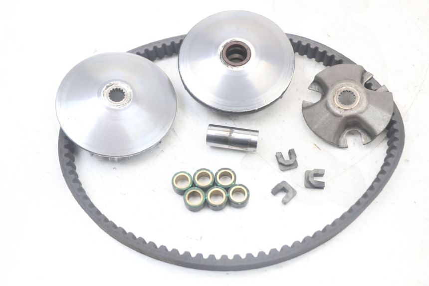 photo de VARIADOR YAMAHA XMAX X-MAX 125 (2006 - 2009) - Detalhe da peça
