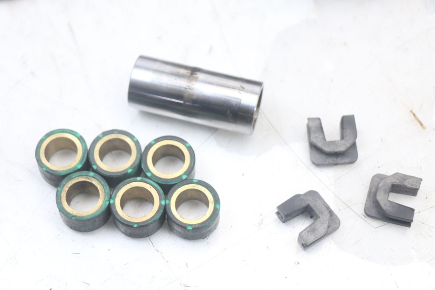 photo de VARIADOR YAMAHA XMAX X-MAX 125 (2006 - 2009) - Zoom do estado de desgaste
