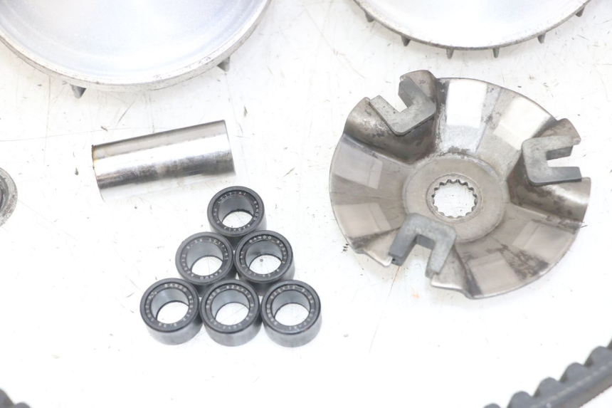 photo de VARIADOR YAMAHA XMAX X-MAX 125 (2006 - 2009) - Zoom do estado de desgaste