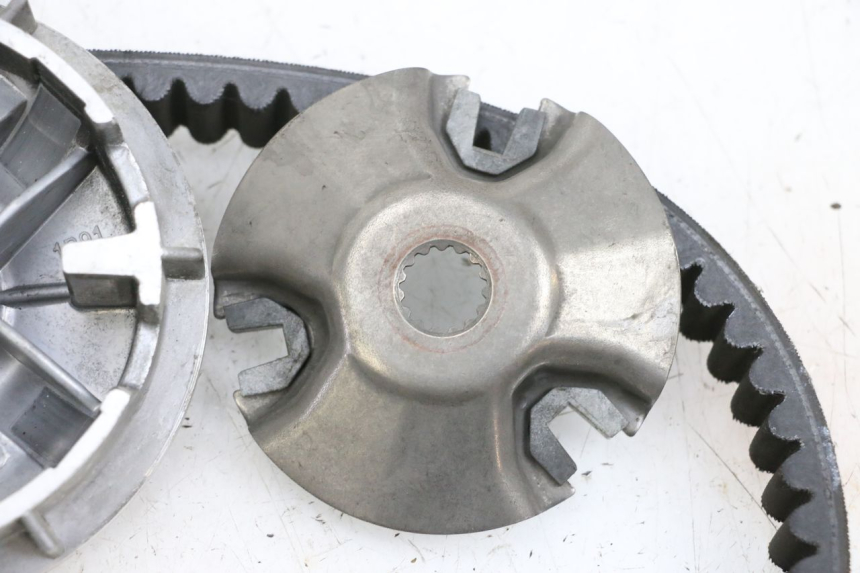 photo de VARIADOR YAMAHA XMAX X-MAX 125 (2006 - 2009) - Detalhes característicos