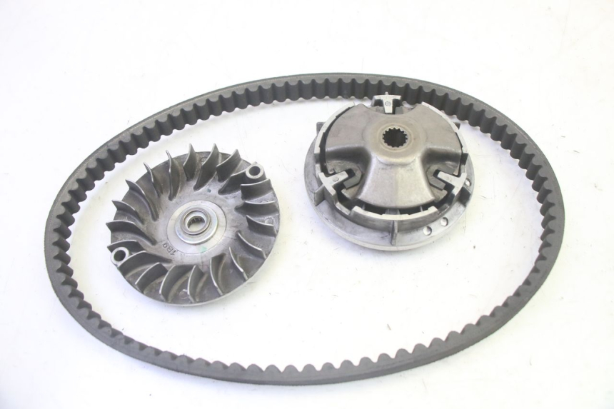 photo de VARIADOR YAMAHA XMAX X-MAX 125 (2006 - 2009) - Detalhe da peça