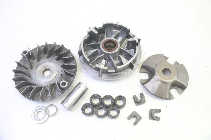 photo de VARIADOR YAMAHA XMAX X-MAX 125 (2006 - 2009) - Zoom do estado de desgaste