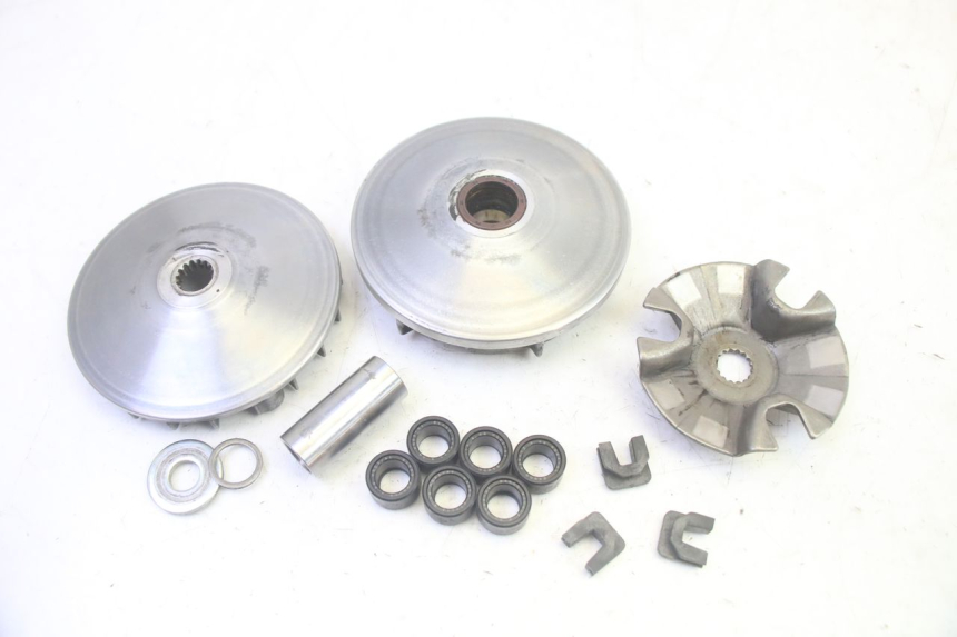 photo de VARIADOR YAMAHA XMAX X-MAX 125 (2006 - 2009) - Outro ângulo de visão