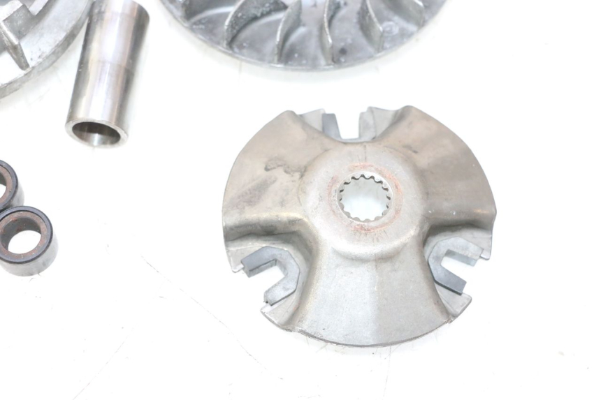 photo de VARIADOR YAMAHA XMAX X-MAX 125 (2006 - 2009) - Detalhes característicos