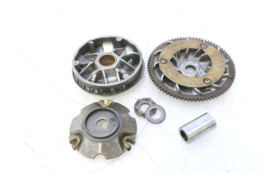 photo de VARIADOR PIAGGIO X8 STREET 125 (2006 - 2007) - Pontos de fixação