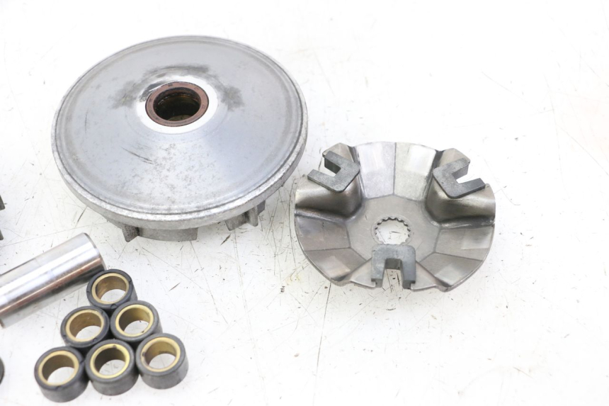 photo de VARIADOR YAMAHA YP MAJESTY 125 (2007 - 2010) - Outro ângulo de visão