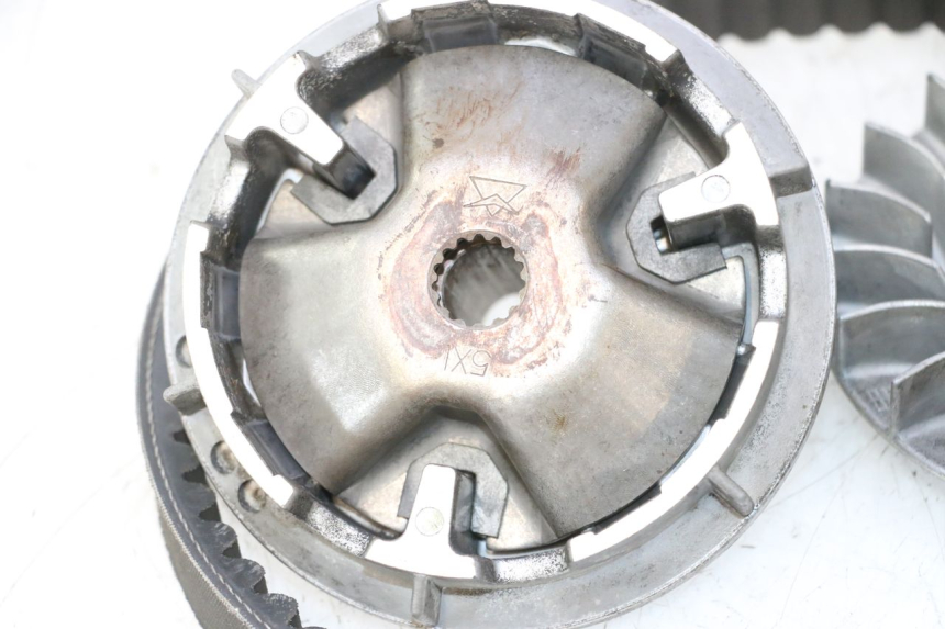 photo de VARIADOR YAMAHA YP MAJESTY 125 (2007 - 2010) - Outro ângulo de visão