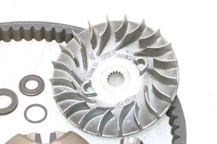 photo de VARIADOR YAMAHA YP MAJESTY 125 (2002 - 2006) - Vista de perto