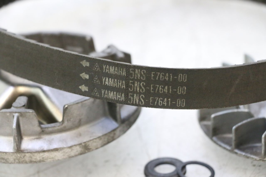 photo de VARIADOR YAMAHA YP MAJESTY 125 (2002 - 2006) - Zoom do estado de desgaste