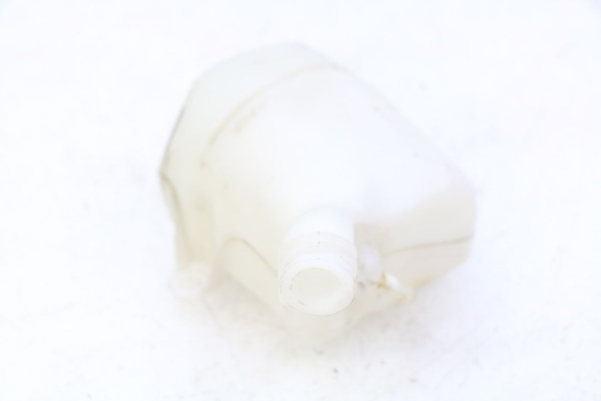 photo de VASO DE EXPANSÃO HONDA CB R 1000 (2018 - 2023) - Detalhe da peça