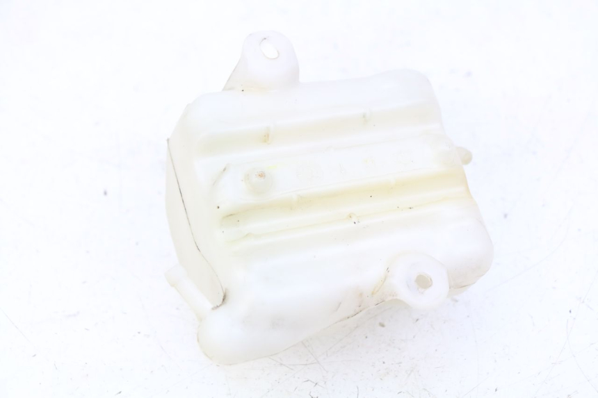 photo de VASO DE EXPANSÃO HONDA CB R 1000 (2018 - 2023) - Zoom do estado de desgaste