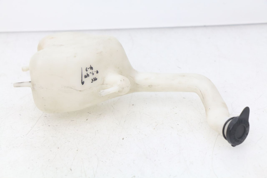 photo de VASO DE EXPANSÃO HONDA CBR R 125 (2003 - 2006) - Detalhe da peça