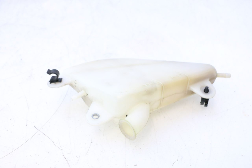 photo de VASO DE EXPANSÃO YAMAHA FJR 1300 (2001 - 2005) - Pontos de fixação