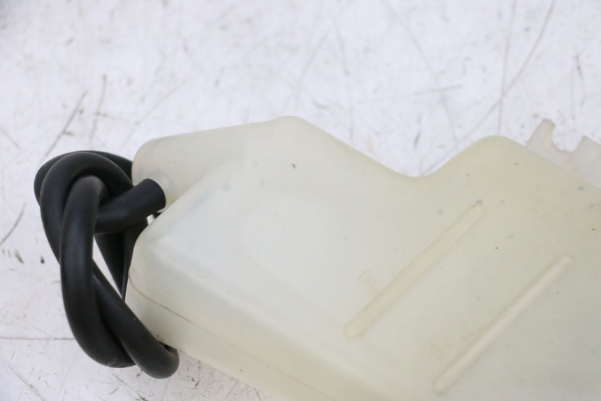 photo de VASO DE EXPANSÃO SUZUKI GSXR GSX-R 1000 (2003 - 2004) - Detalhe da peça