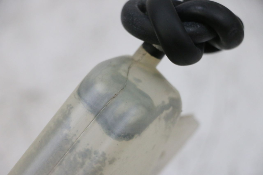 photo de VASO DE EXPANSÃO SUZUKI GSXR GSX-R 1000 (2003 - 2004) - Outro ângulo de visão