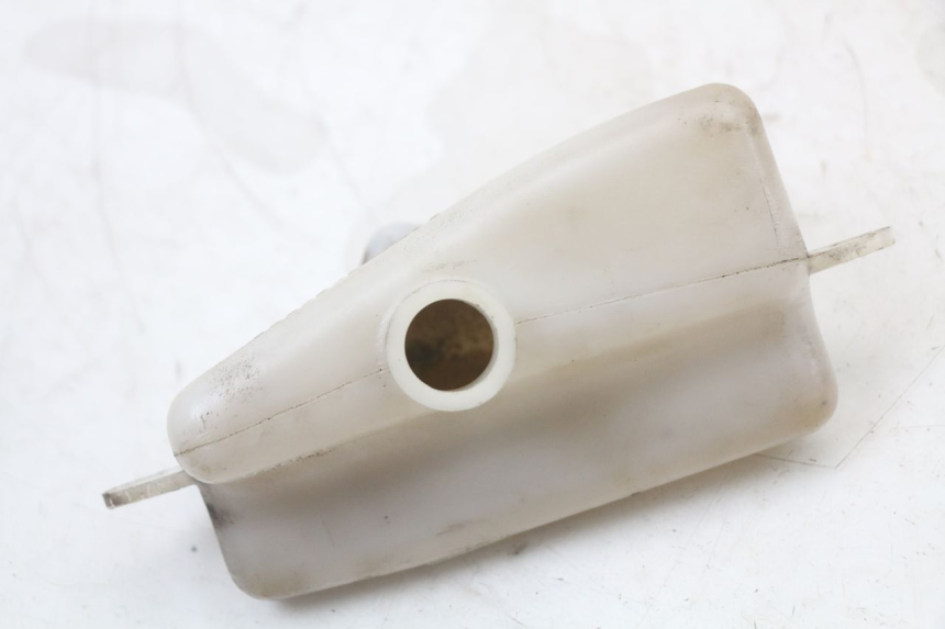 photo de VASO DE EXPANSÃO HONDA FES S-WING SWING 125 (2007 - 2015) - Detalhe da peça