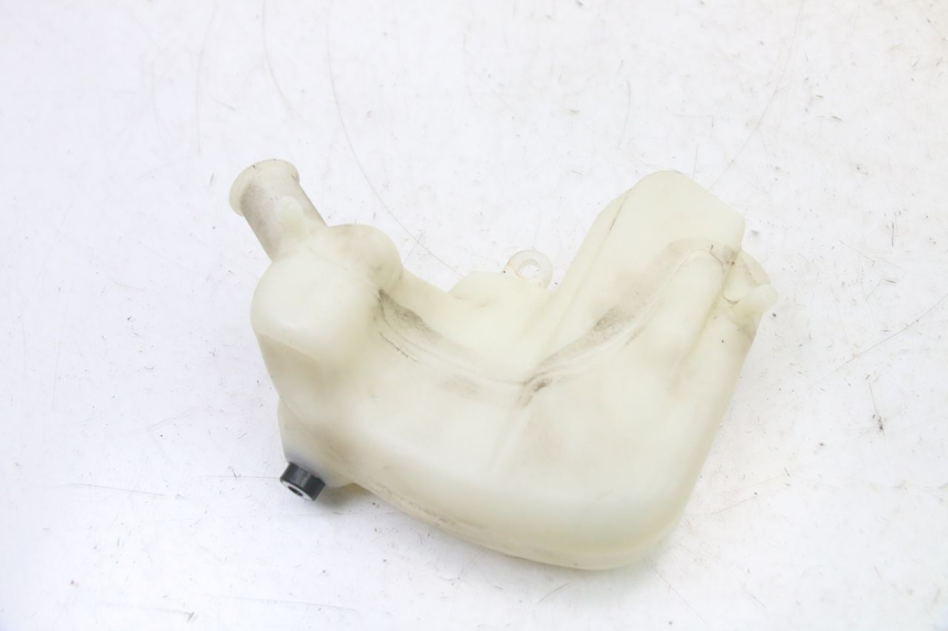 photo de VASO DE EXPANSÃO KYMCO GRAND DINK 125 (2008 - 2014) - Zoom do estado de desgaste