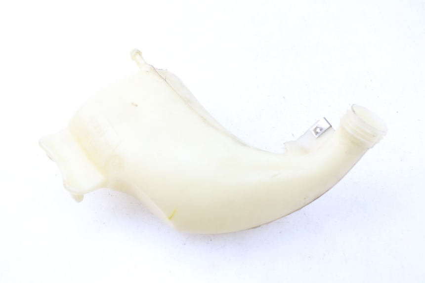 photo de VASO DE EXPANSÃO PIAGGIO MP3 125 (2006 - 2014) - Zoom do estado de desgaste