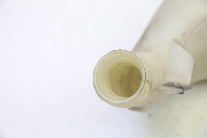 photo de VASO DE EXPANSÃO PIAGGIO MP3 125 (2006 - 2014) - Zoom do estado de desgaste