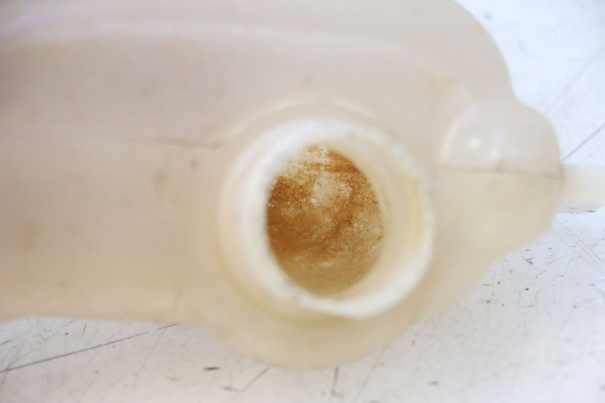 photo de VASO DE EXPANSÃO MBK NITRO 50 (2004 - 2008) - Zoom do estado de desgaste