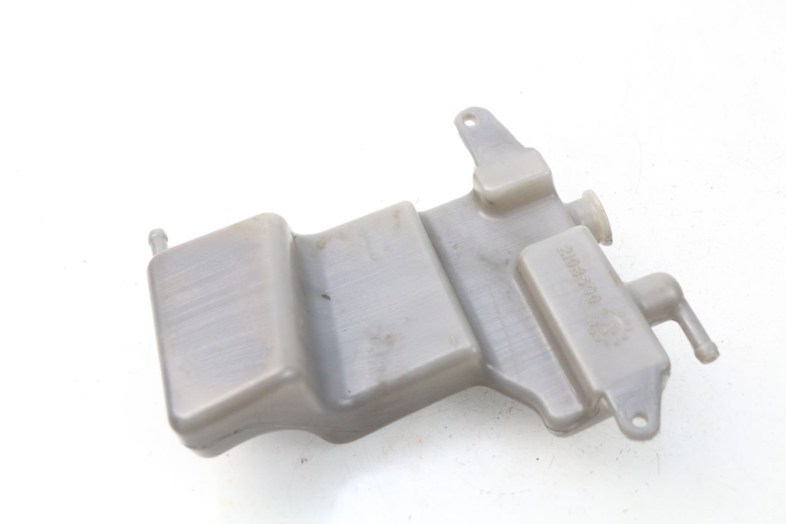 photo de VASO DE EXPANSÃO TRIUMPH SPRINT ST ABS 1050 (2005 - 2007) - Detalhe da peça