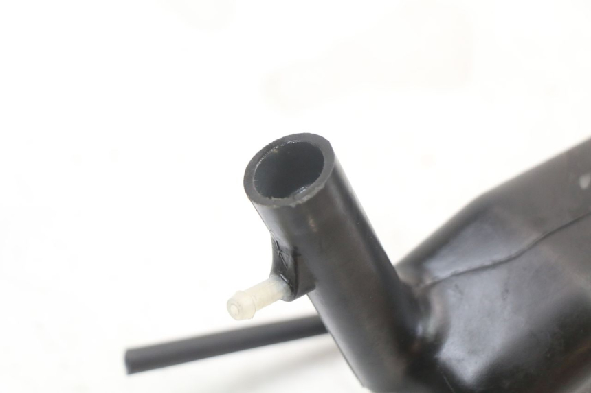photo de VASO DE EXPANSÃO SUZUKI SV S 650 (1999 - 2002) - Zoom do estado de desgaste