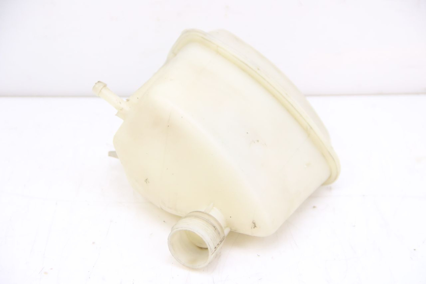 photo de VASO DE EXPANSÃO PIAGGIO XEVO - X EVO 125 (2007 - 2017) - Zoom do estado de desgaste