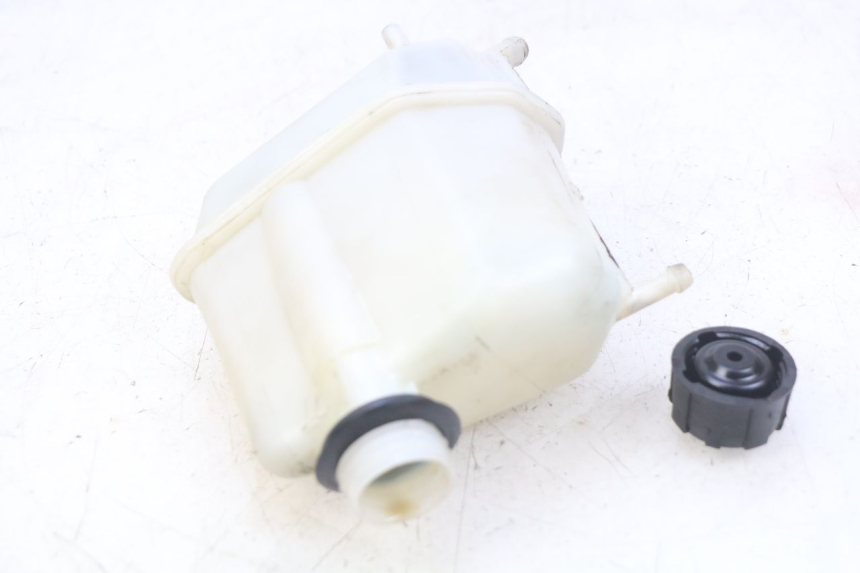 photo de VASO DE EXPANSÃO PIAGGIO XEVO - X EVO 125 (2007 - 2017) - Vista principal