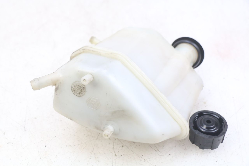 photo de VASO DE EXPANSÃO PIAGGIO XEVO - X EVO 125 (2007 - 2017) - Zoom do estado de desgaste