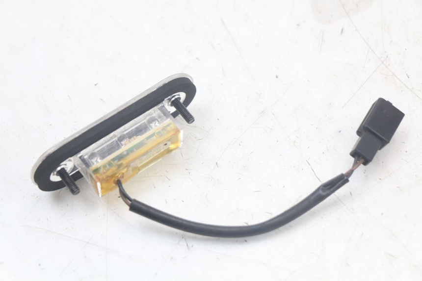 photo de Luz de posição QUADRO 3D S 350 (2013 - 2018) - Ampliação técnica