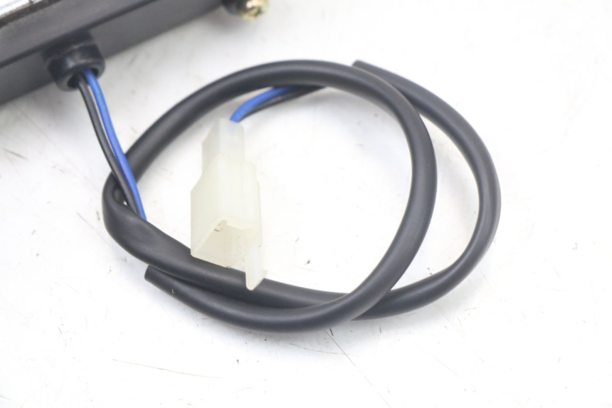 photo de Luz de posição WAYSCRAL E-START 1 (2018 - 2022) - Pontos de fixação