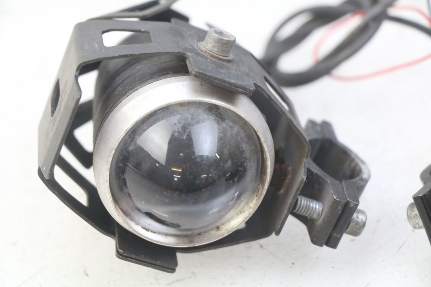 photo de Luz de posição SYM HUSKY 125 (1999 - 2005) - Peça verificada