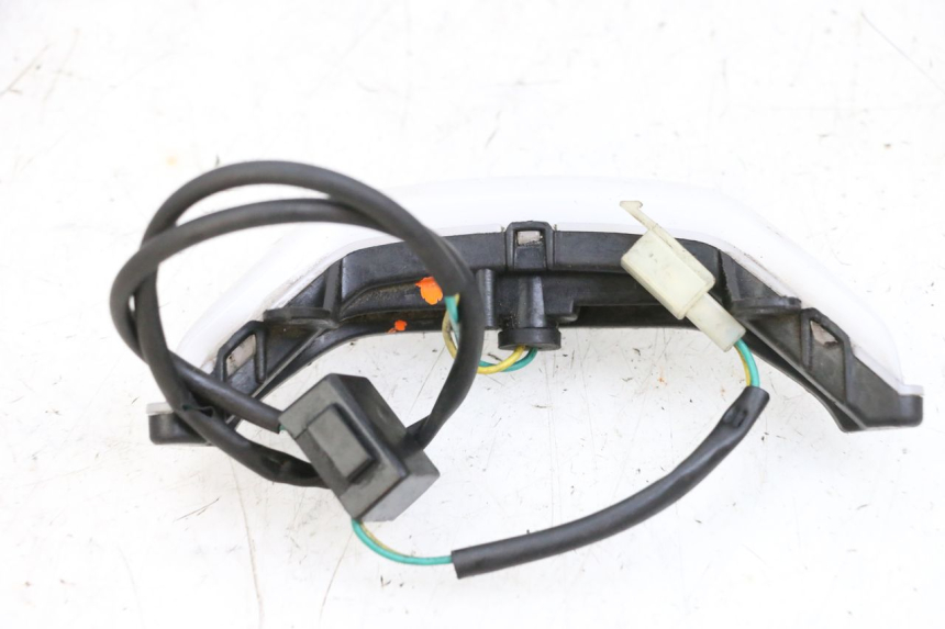 photo de Luz de posição PEUGEOT KISBEE 4T 50 (2018 - 2022) - Vista geral