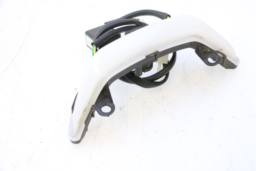 photo de Luz de posição PEUGEOT KISBEE 4T 50 (2018 - 2022) - Detalhe da peça