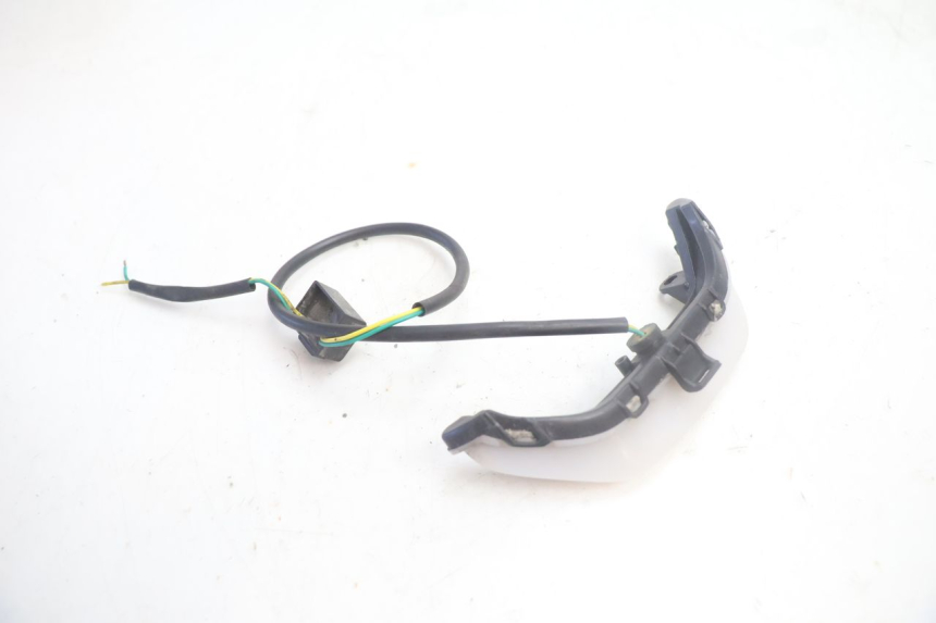 photo de Luz de posição PEUGEOT KISBEE 4T 50 (2018 - 2022) - Outro ângulo de visão