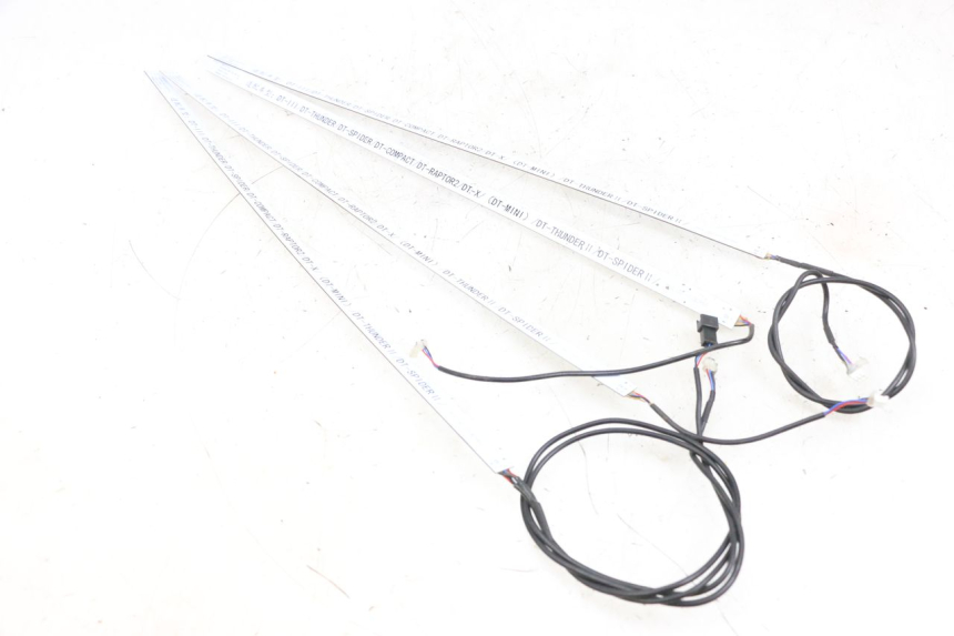 photo de Luz de posição DUALTRON MINI SPECIAL 1 - Detalhe da peça