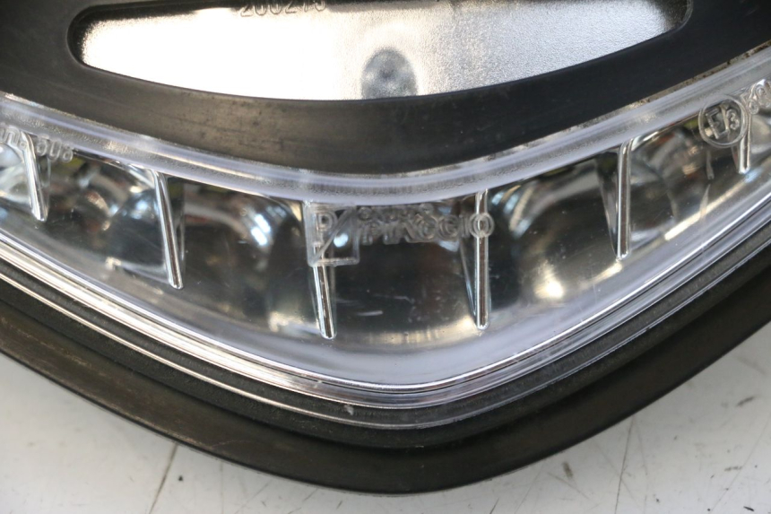 photo de Luz de posição PIAGGIO MP3 500 (2016 - 2018) - Peça verificada